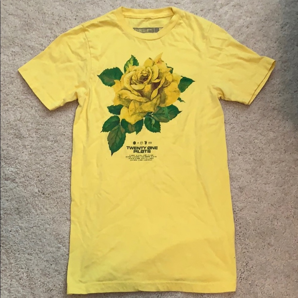 Twenty one pilots T-shirt